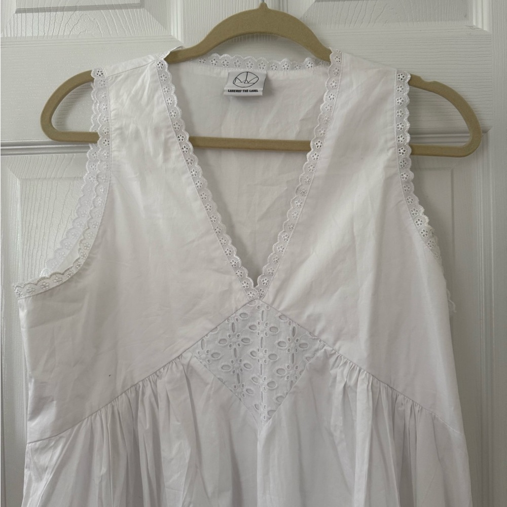 Laneway the Label- White Sleeveless Lace Trim Dress